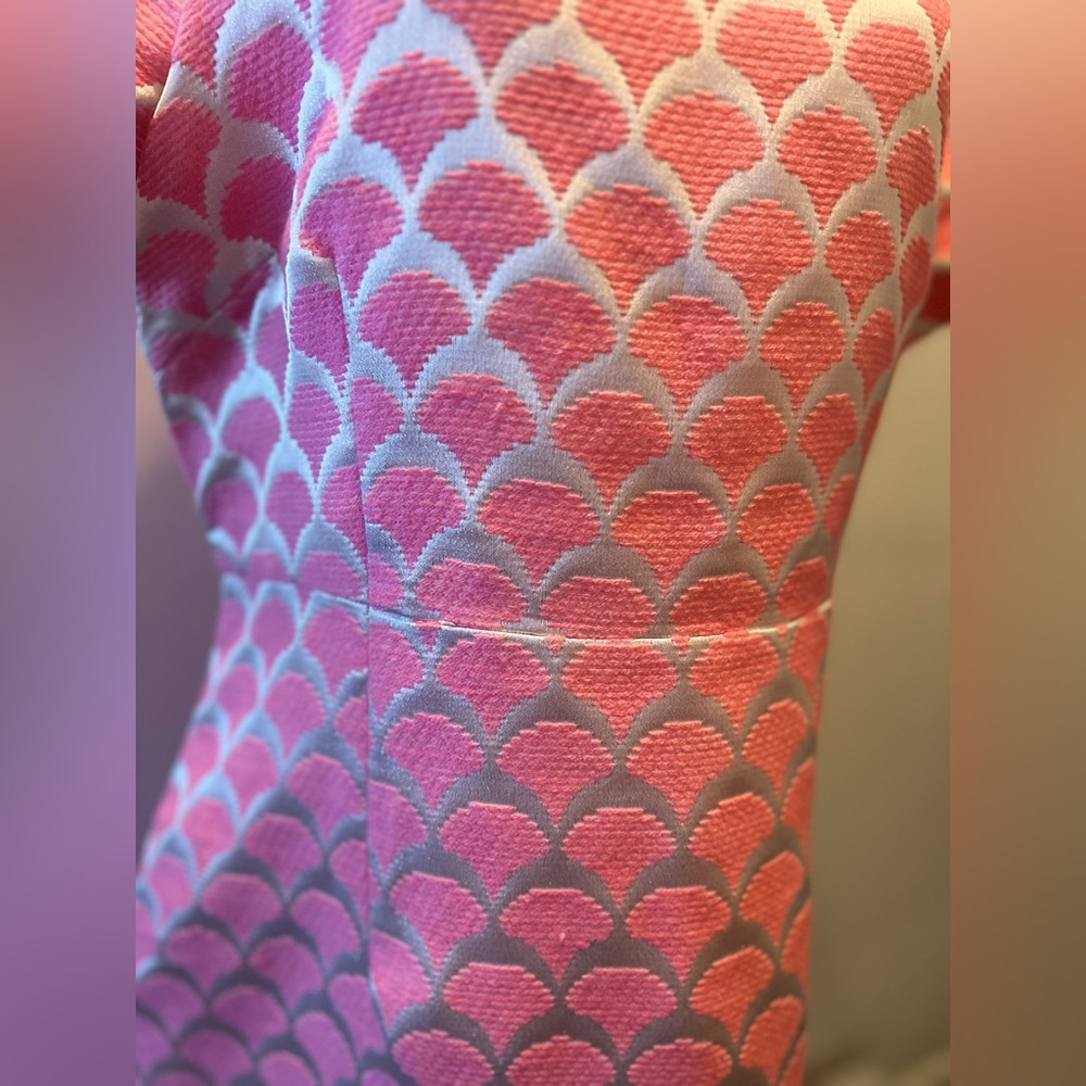 Pink Patterned Short Sleeve Sheath Dress - Picture 4 of 5